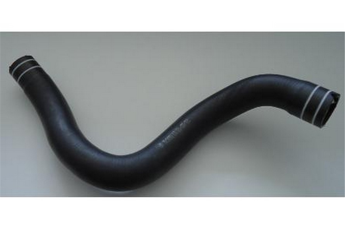 YEDEK PARÇARADYATÖR ÜST HORTUMU FİORİNO 1.3ÜÇPA12H147112