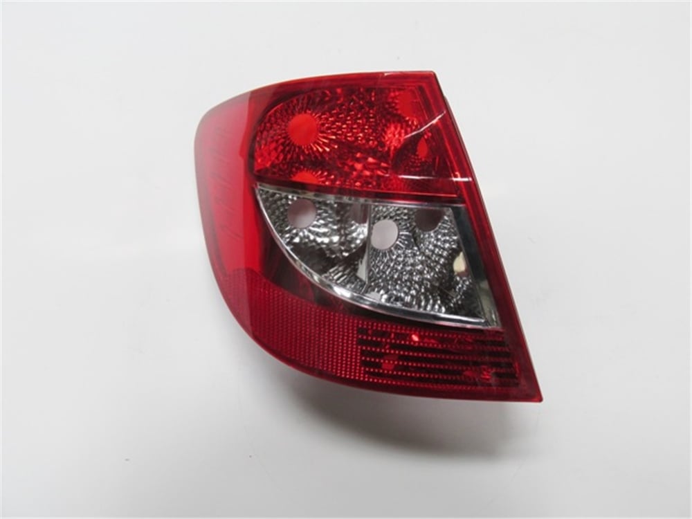YEDEK PARÇARenault Clıo- Symbol- Sd- 09/12 Stop Lambası Sol Kırmızı/Beyaz Duysuz 8200700046MEYDAN1429-1502