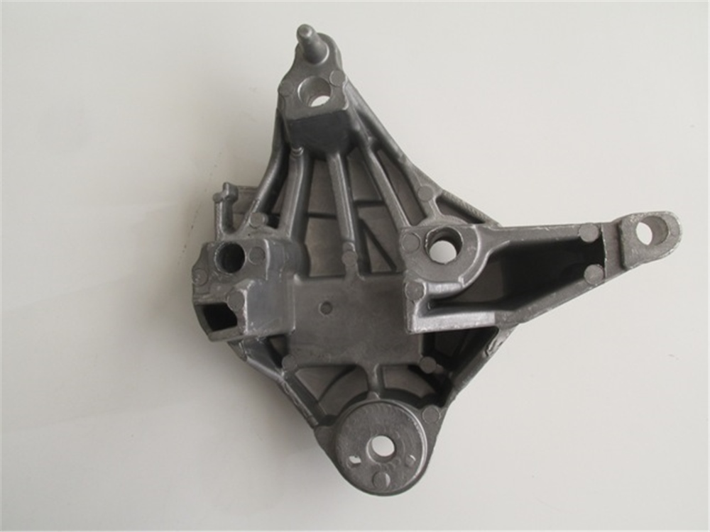 YEDEK PARÇARenault Kangoo- 98/03 Motor Üst Bağlantı Kulağı (Takoz) (Alüminyum) 8200101849MEYDAN1476-7502