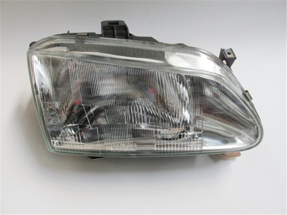 YEDEK PARÇARenault Megane- 98/99 Far Lambası Sağ Elektrikli/Motorsuz (H4) 7701040683MEYDAN1440-1001