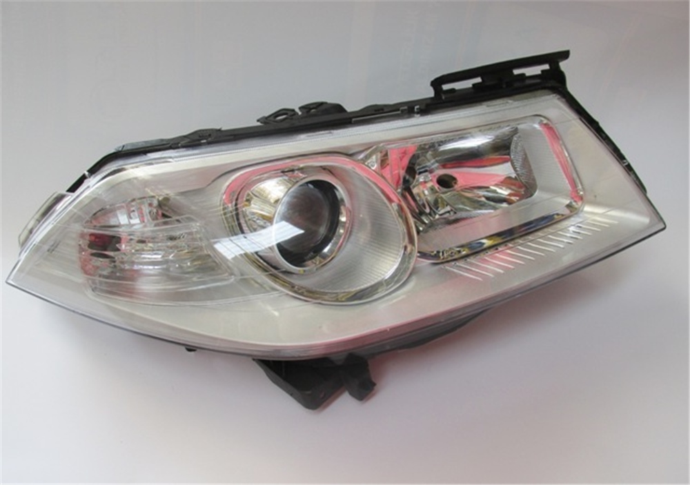 YEDEK PARÇARenault Megane- Iı- 07/09 Far Lambası Sağ Elektrikli/Motorsuz/Gri 5Fiş(H7/H1)Merceklimakyajlı(Ayfar 7701063220MEYDAN1444-1003