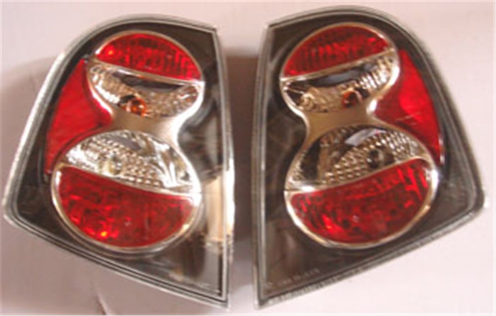 YEDEK PARÇASkoda Fabıa- 01/07 Modifiye Stop Lambası Sağ/Sol Set 2 Parça Siyah/Kırmızı (Hb) 6Y6945112MsMEYDAN1376-1531