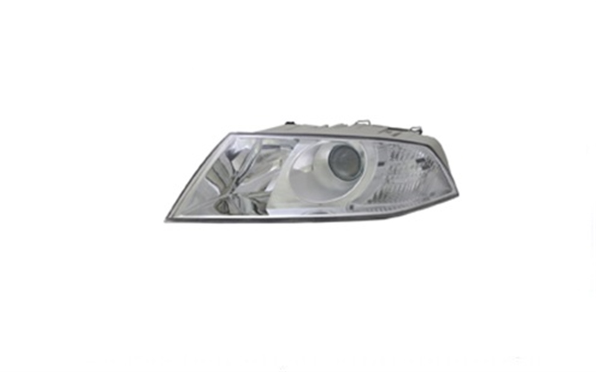 YEDEK PARÇASKODA OCTAVİA FAR ELEKTRİK MOTORLU XEN.SOL 04-08 ORJİNAL REF. NO: 1Z1941017N UYUMLU SKO10OC020DEGASKO10OC020