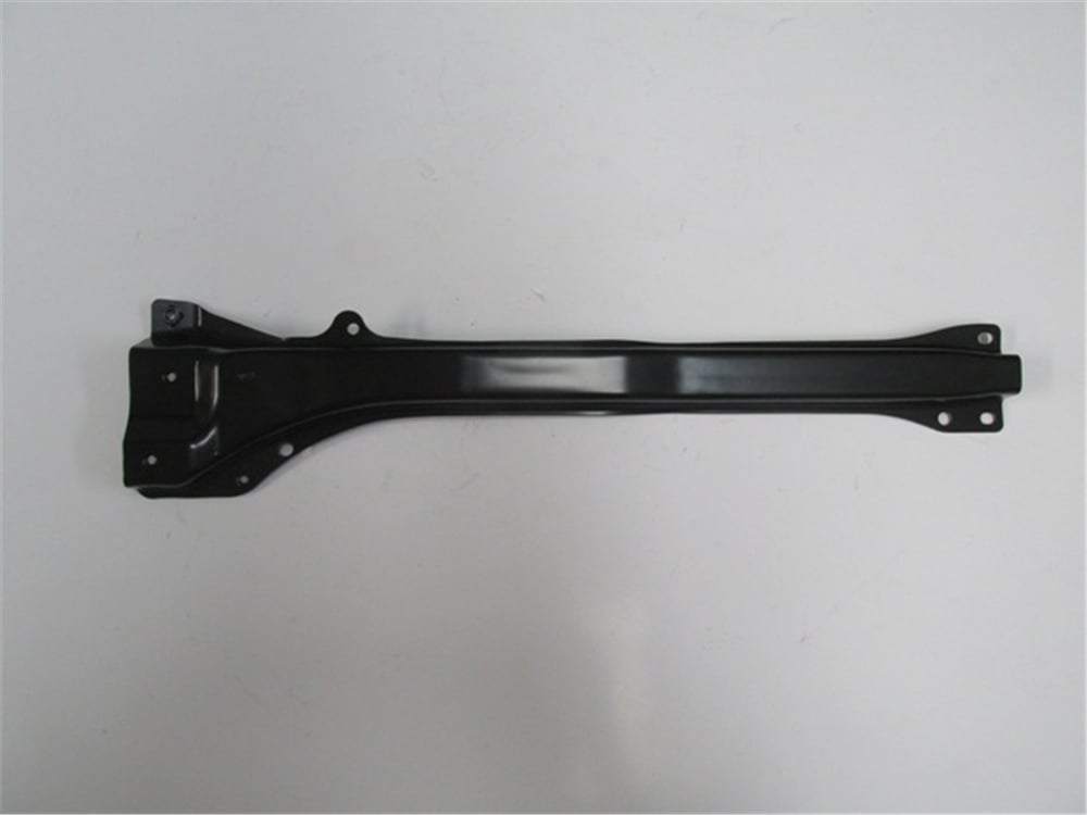 YEDEK PARÇASuzukı Swıft- 05/11 Ön Panel Orta Parça 58241-62J00MEYDAN543-2370A
