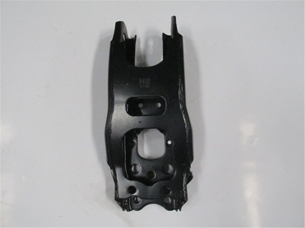 YEDEK PARÇAToyota Hılux- Pıck Up Ln85- 89/97 Ön Alt Tabla Sol (Salıncak) 48606-35120MEYDAN221-6102