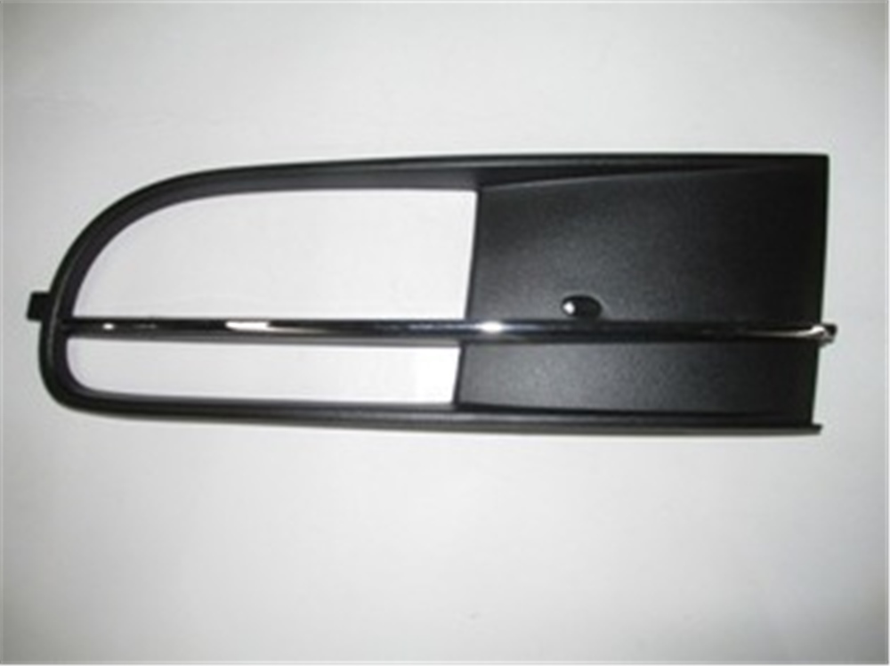 YEDEK PARÇAVolkswagen Beetle- 12/16 Sis Lamba Kapağı Sol Sis Delikli (Nikelaj Çıtalı) 5C5854661MEYDAN1043-2062