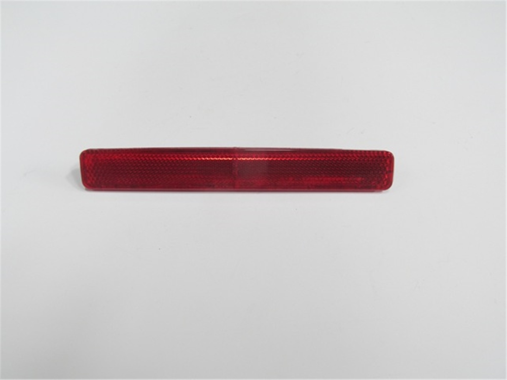 YEDEK PARÇAVolkswagen Transporter- T5- 04/09 Arka Tampon Reflektörü Sol Kırmızı 7E0945106CMEYDAN1157-1602