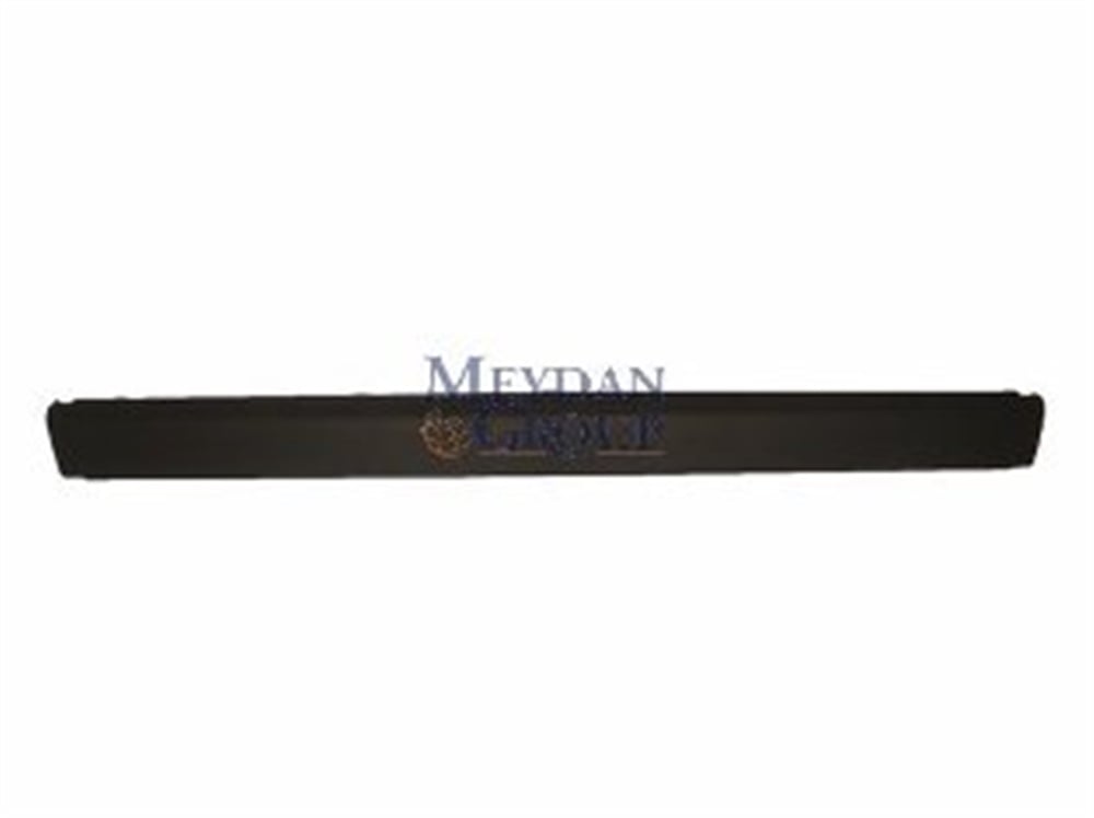 YEDEK PARÇAVolvo V70- 00/04 Ön Tampon Bandı Siyah Orta 9484223MEYDAN1922-2010