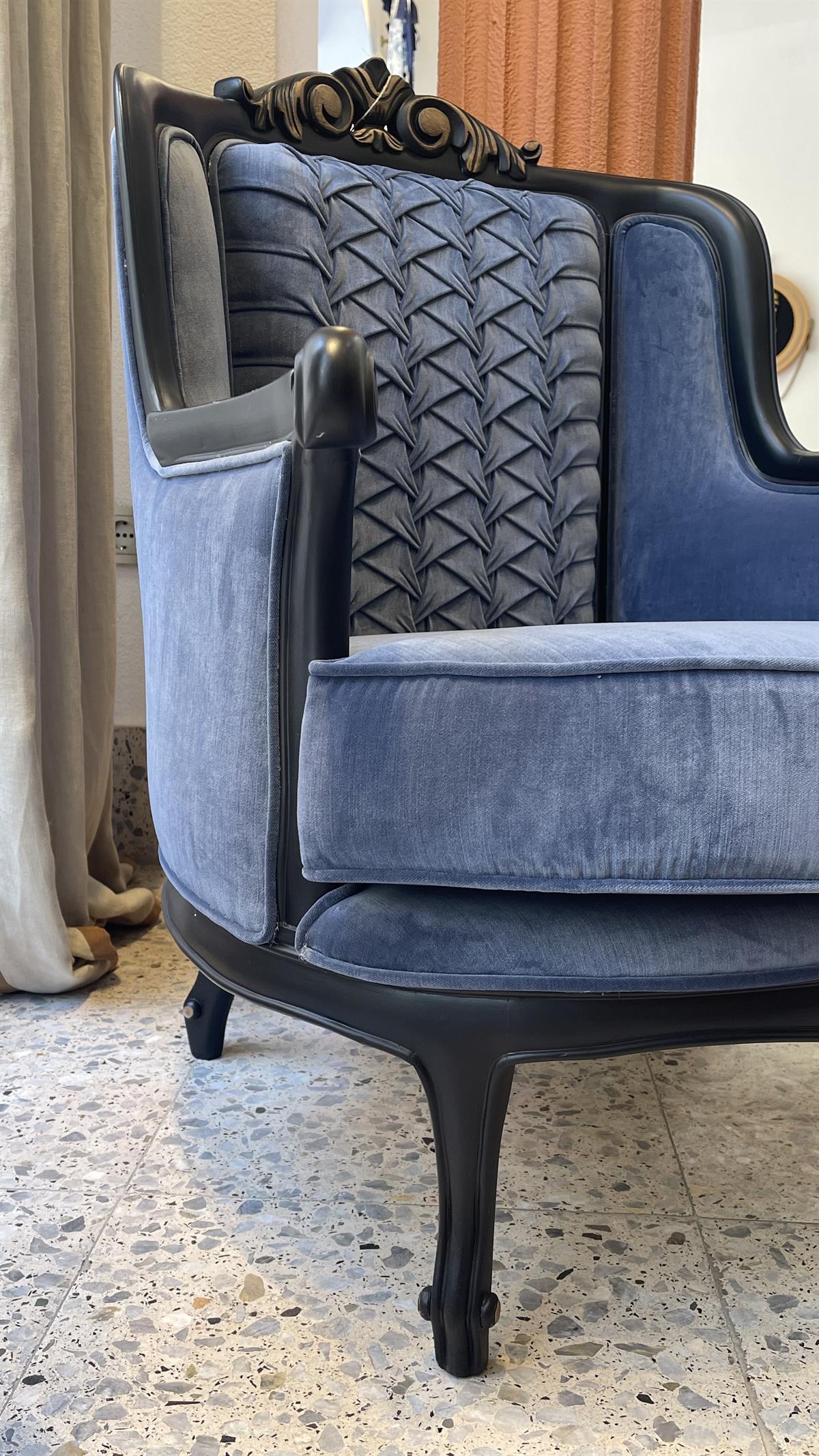 Mavi Sırt Detaylı Berjer