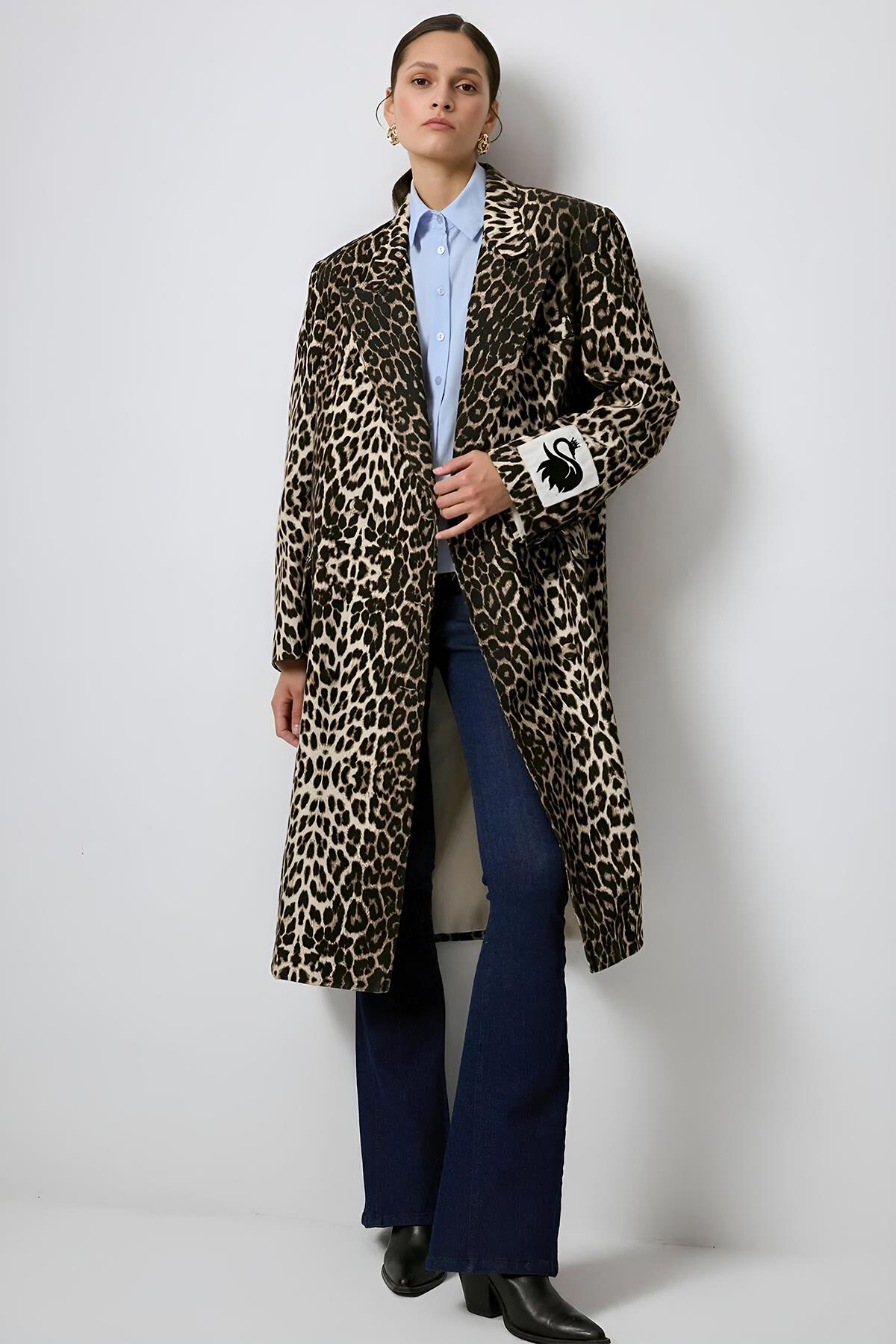 Leopar Desenli Uzun Ceket mkn3051