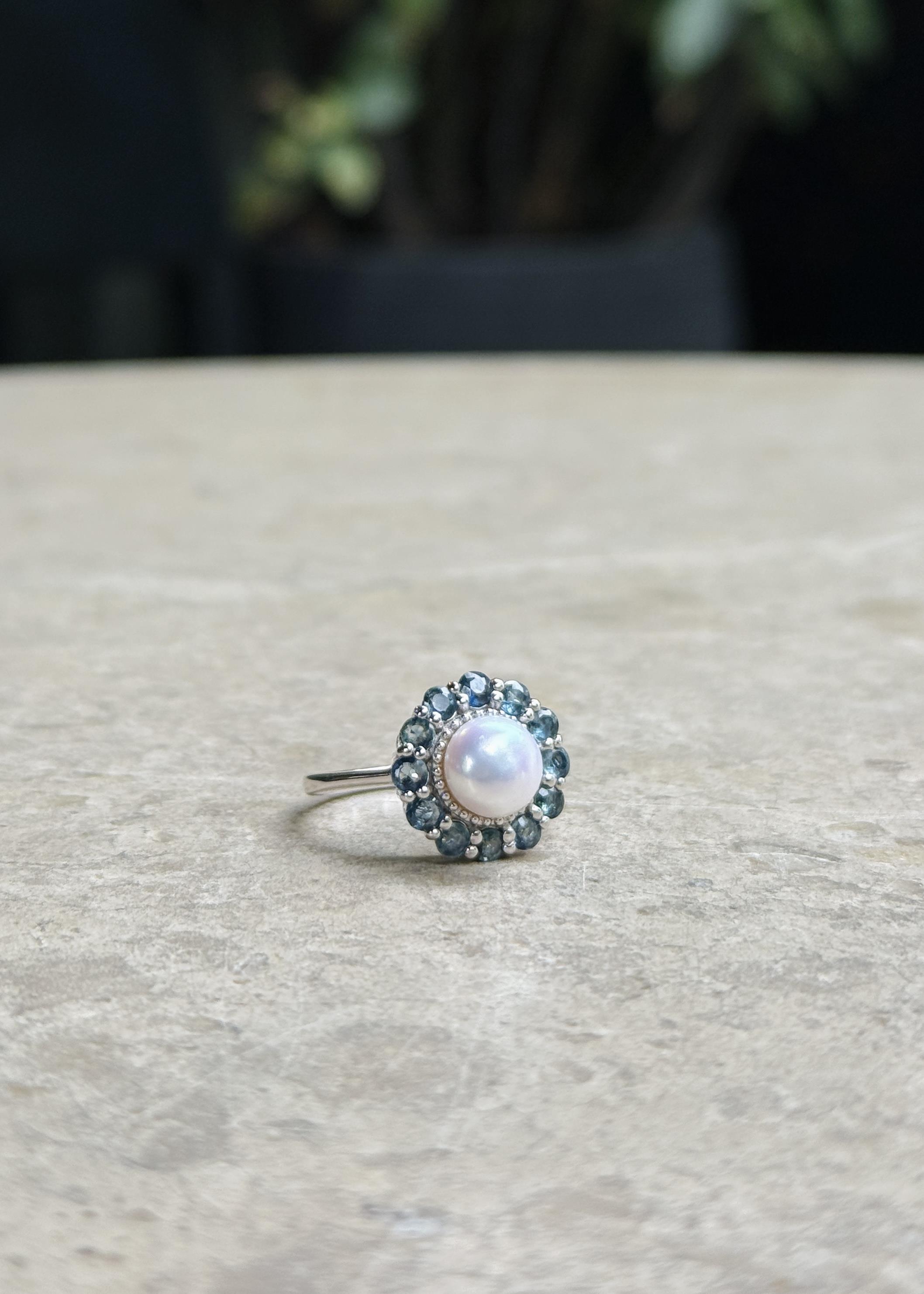 İnci London Topaz Yüzük 