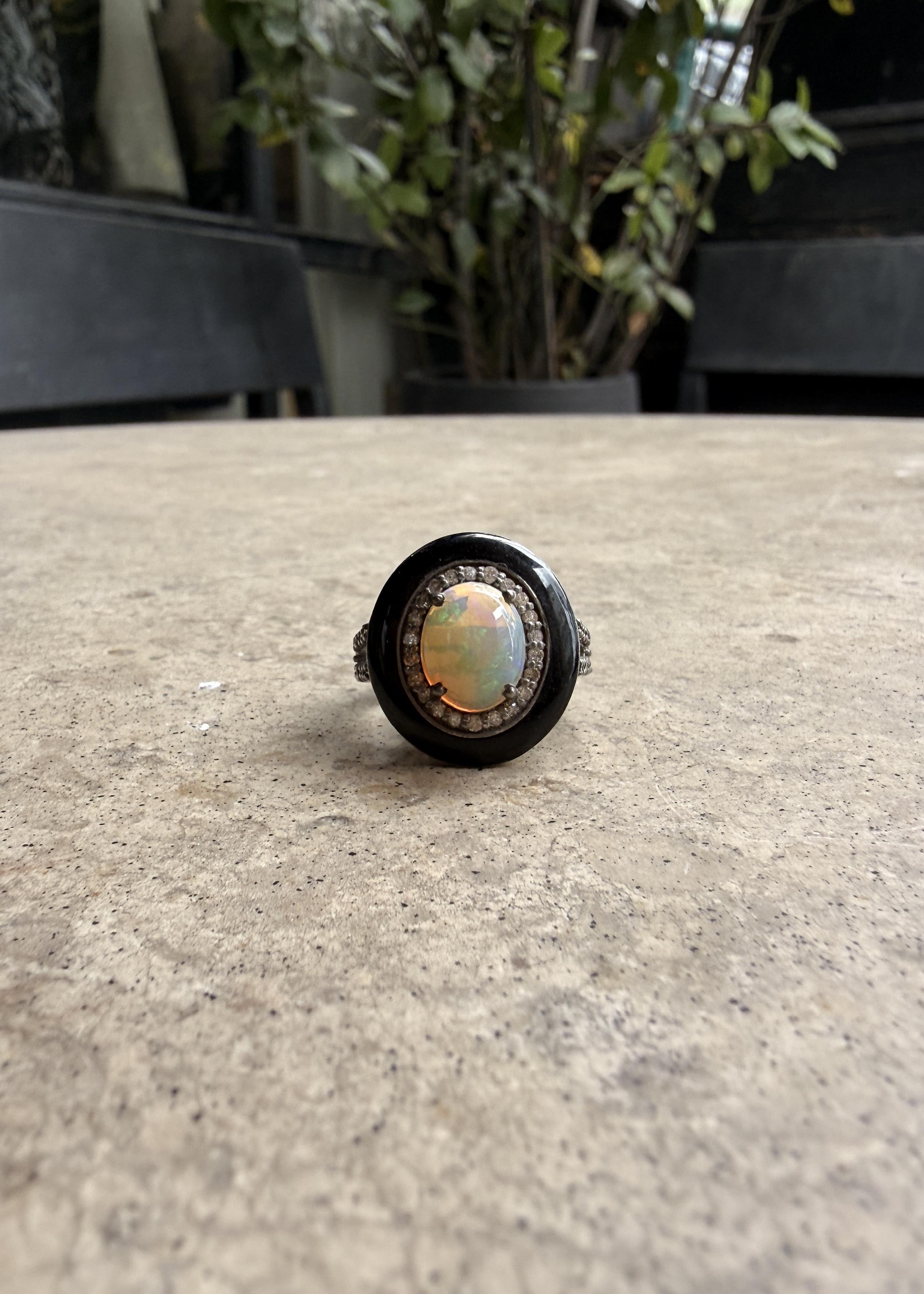 Opal Pırlanta Yüzük