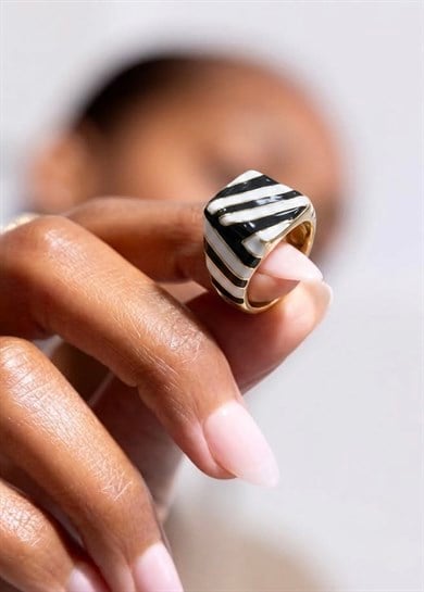 Zebra Desenli Bronz Geometrik Yüzük