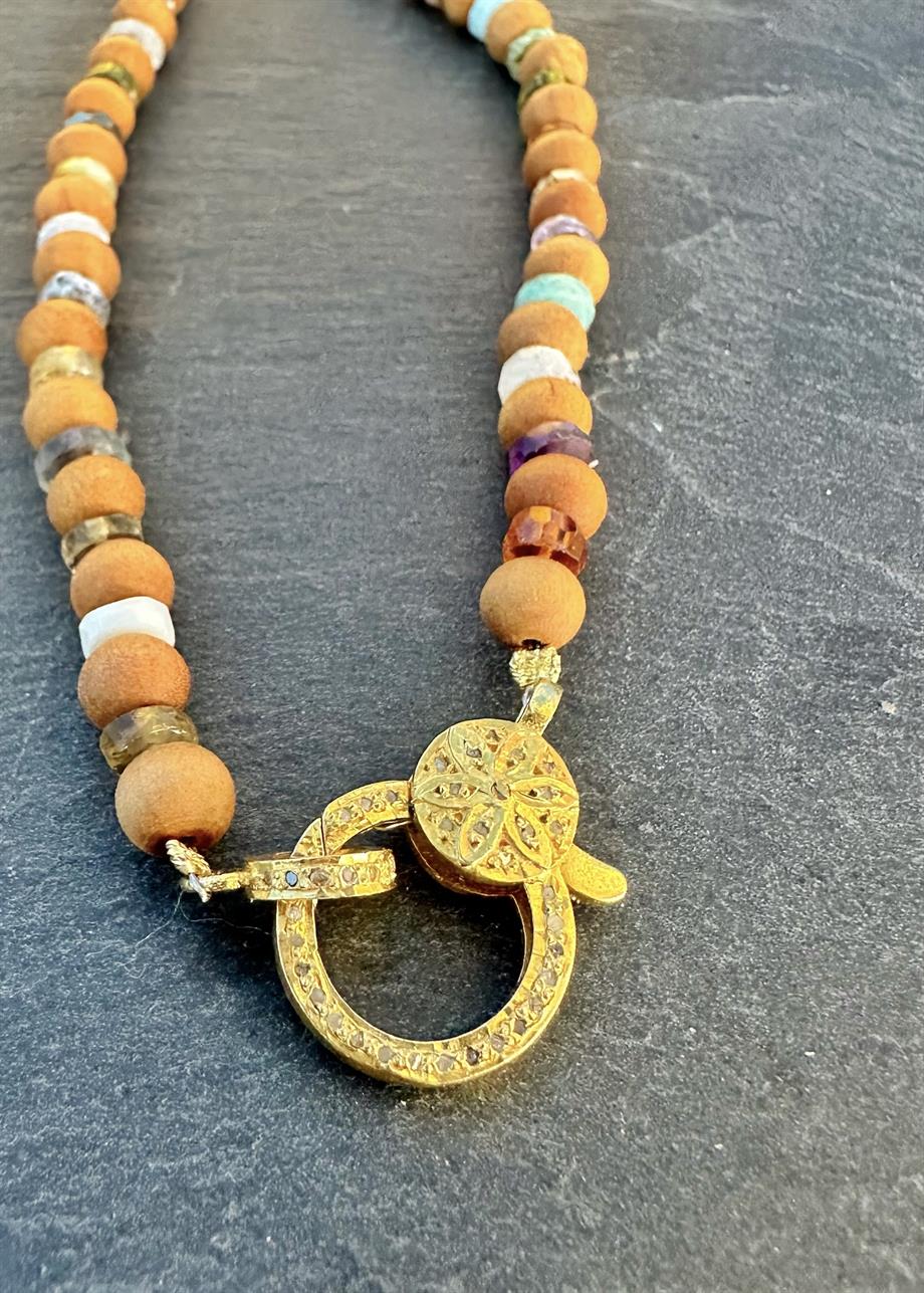 sandal ağacı ham elmas mix gemstone kolye