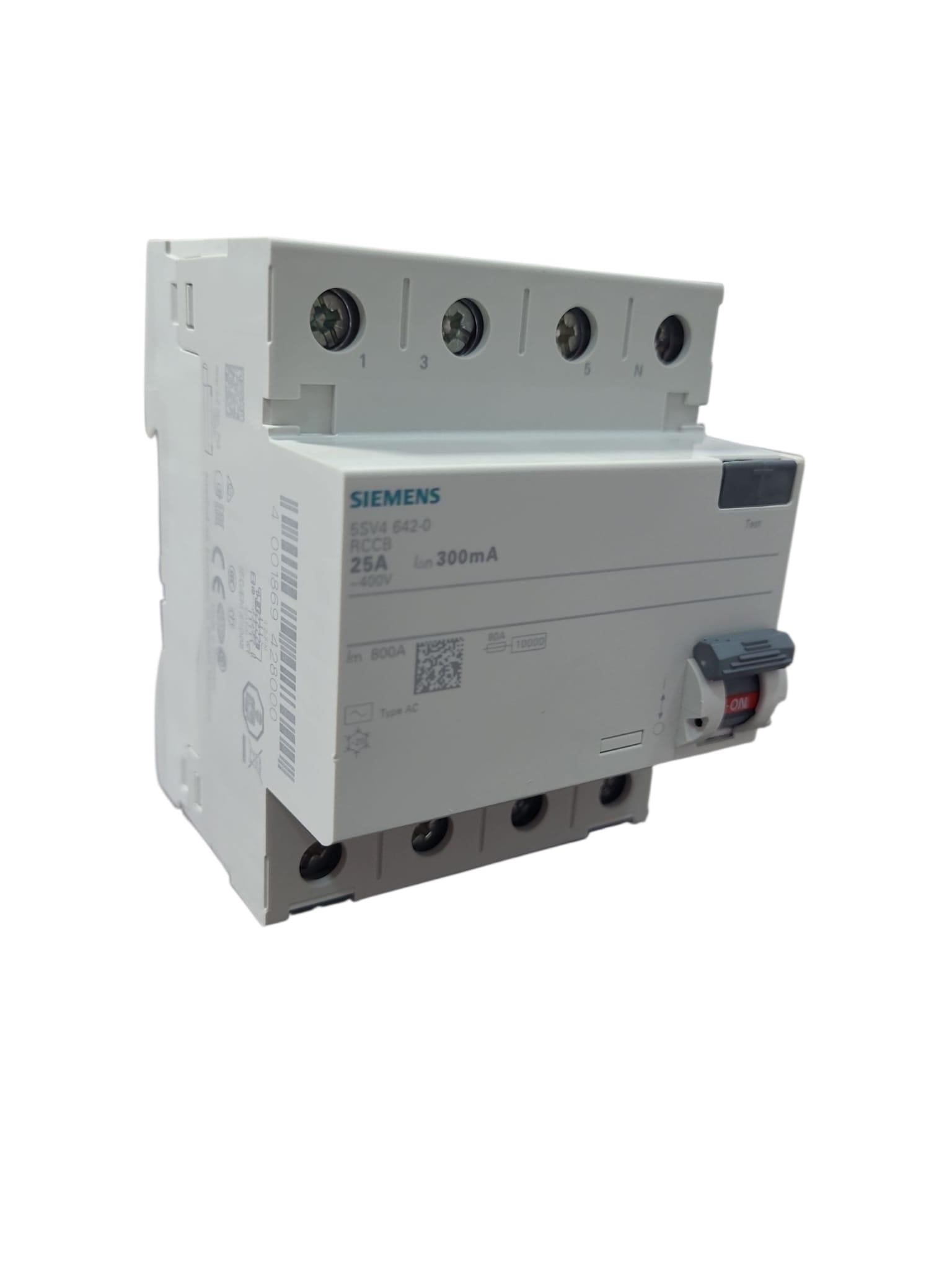 Siemens 4x25A 300mA Kaçak Akım Rölesi