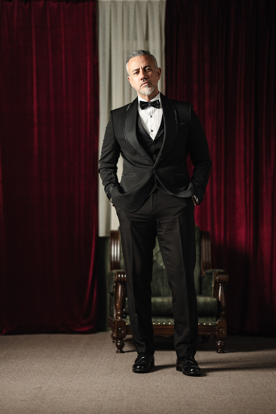 SHAWL COLLAR RHINE SUIT