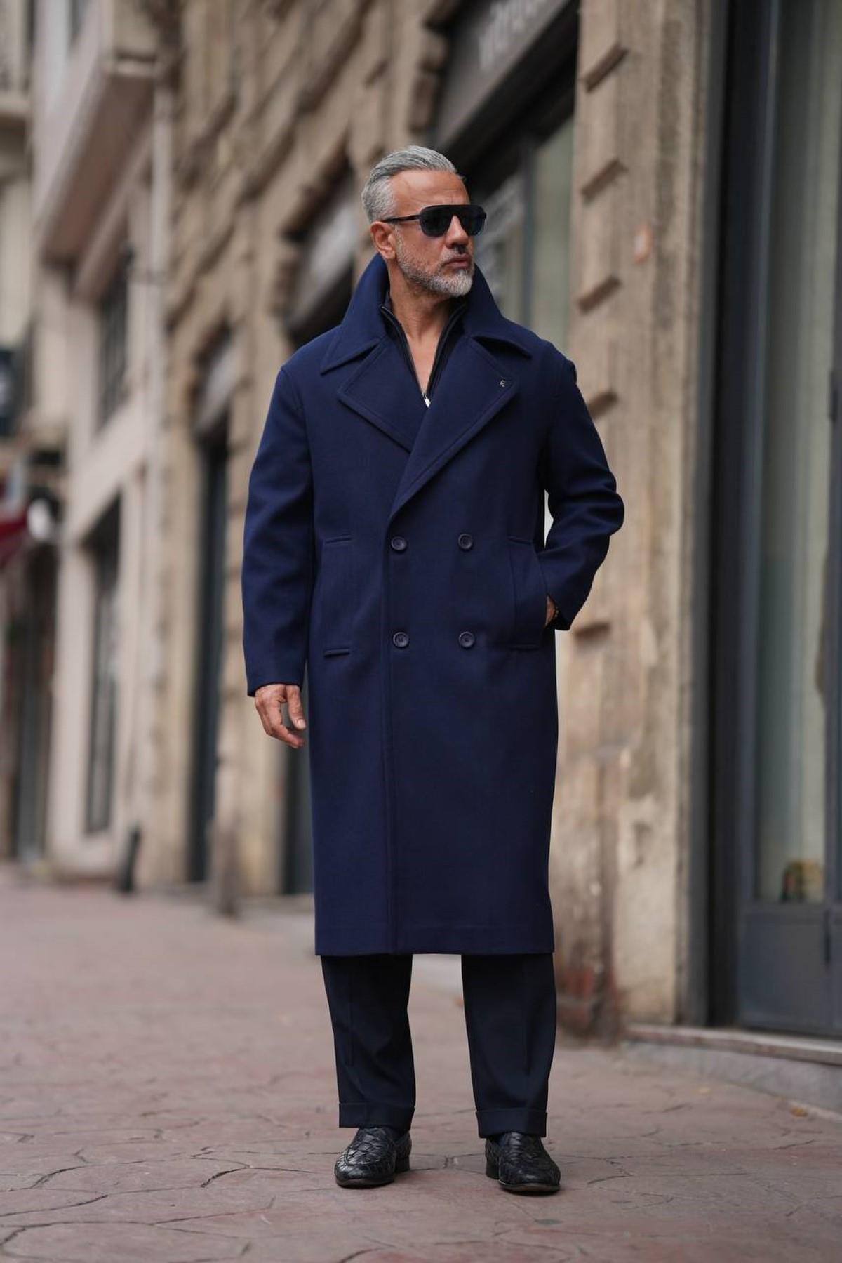 DOUBLE BREASTED WOOL COAT 