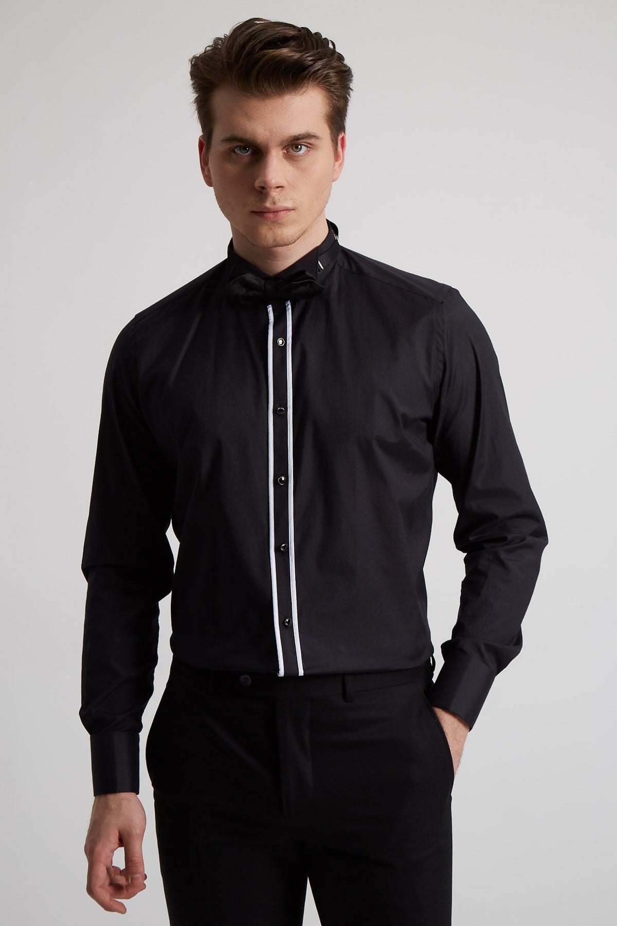 BLACK WING COLLAR COTTON SHIRT-SLIM FIT