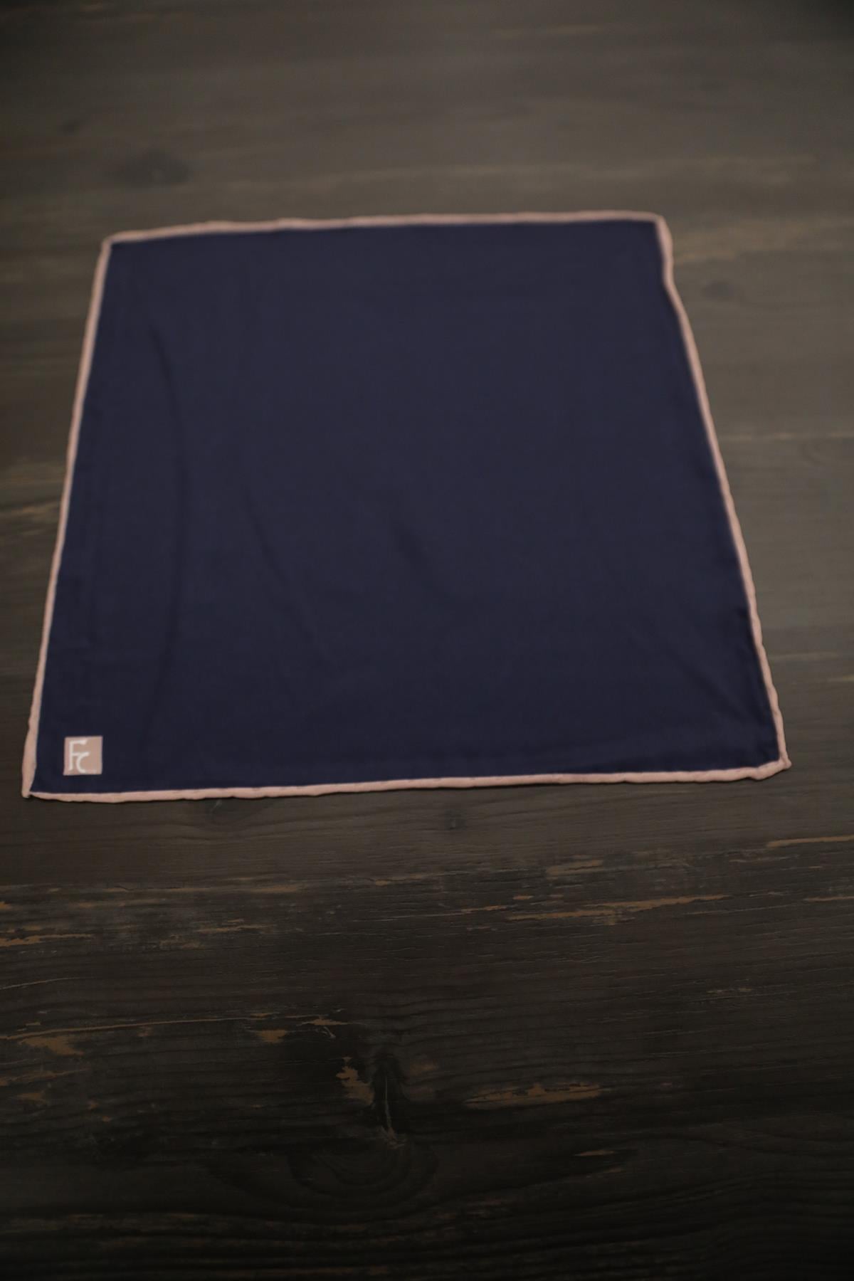 FC PREMIUM HANDKERCHIEF