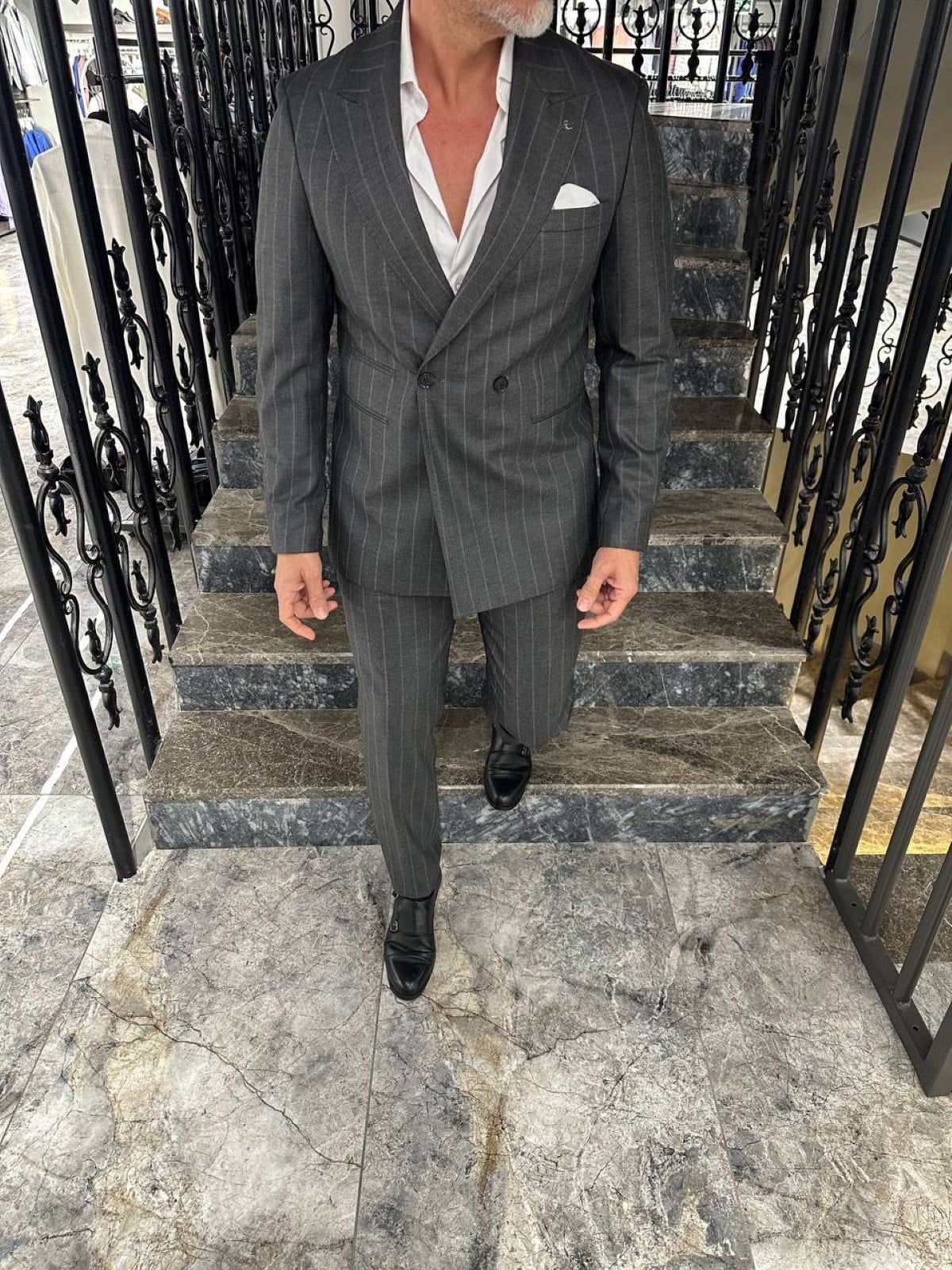 STRIPED DB SUIT