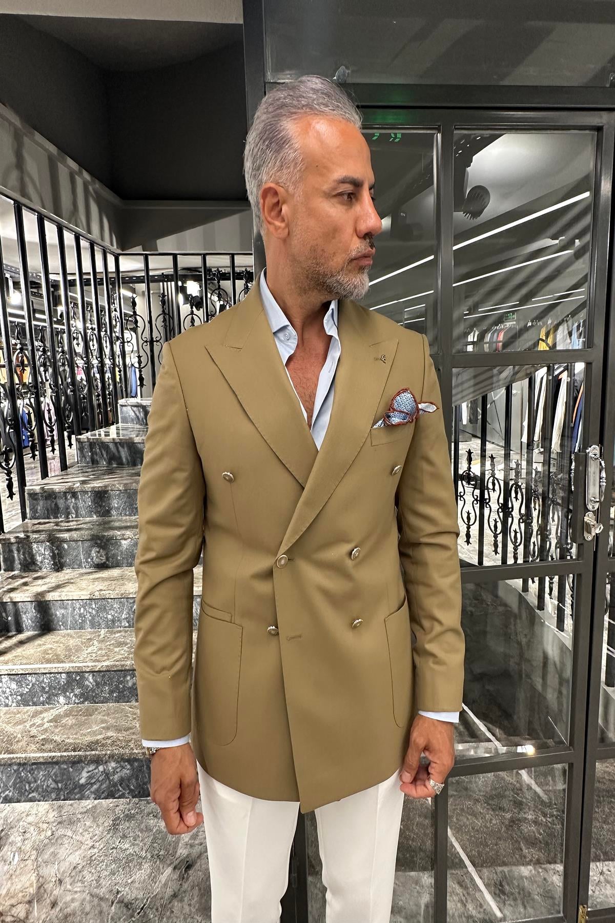 DOUBLE BREASTED WOOL BLAZER 
