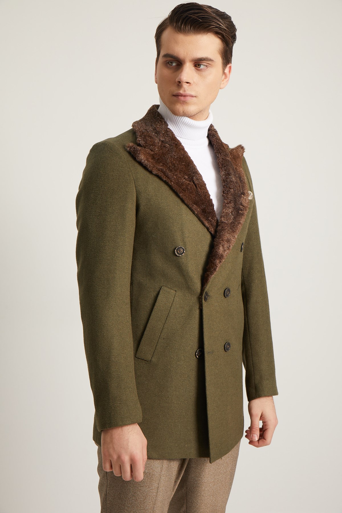 SHARP COLLAR COAT - SLIM FIT