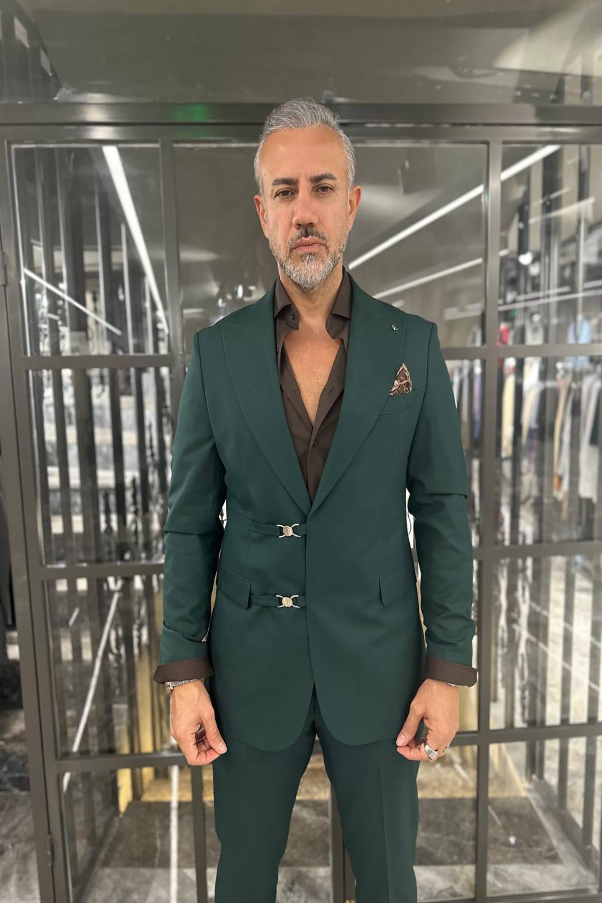 ÇİFT AKSESUARLI TAKIM ELBİSE 
