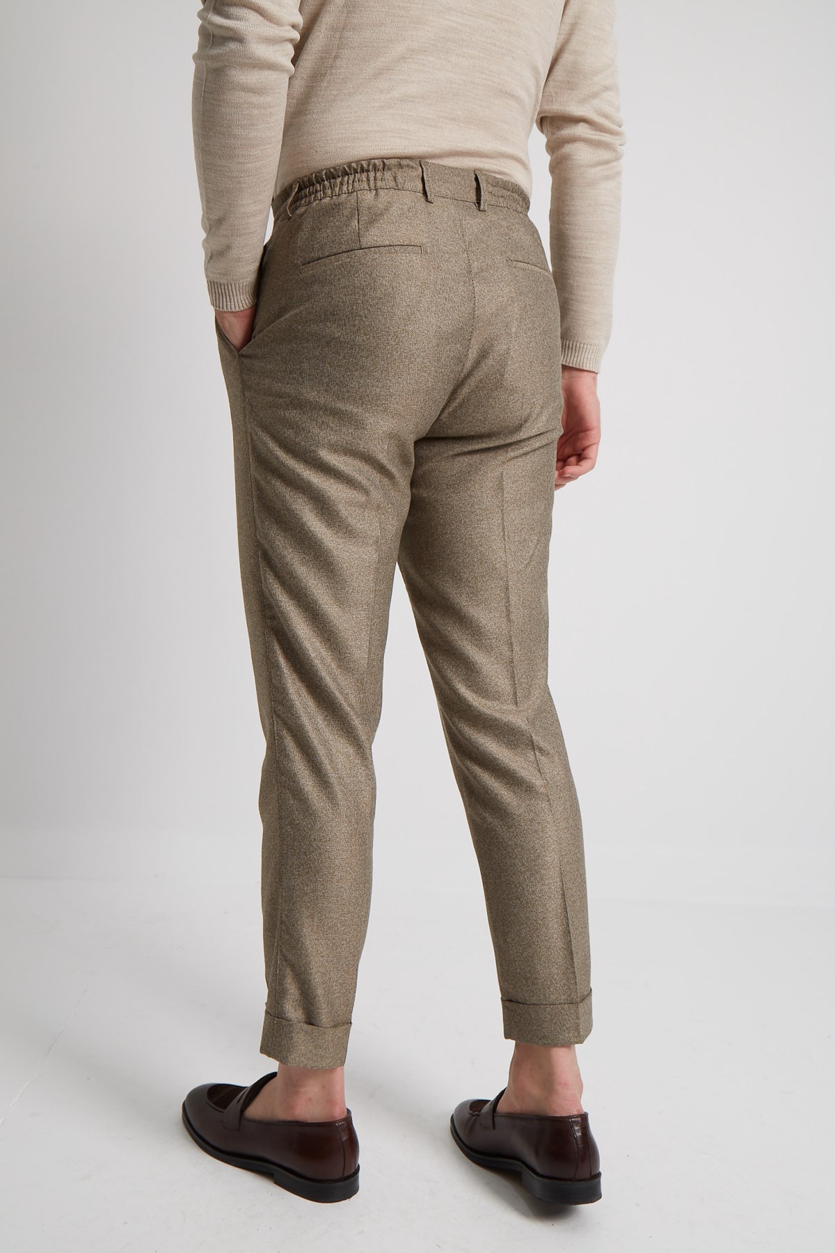BROWN CARROT PATTERN TIED AT THE WAIST PLEATED DOUBLE CUFF TROUSER