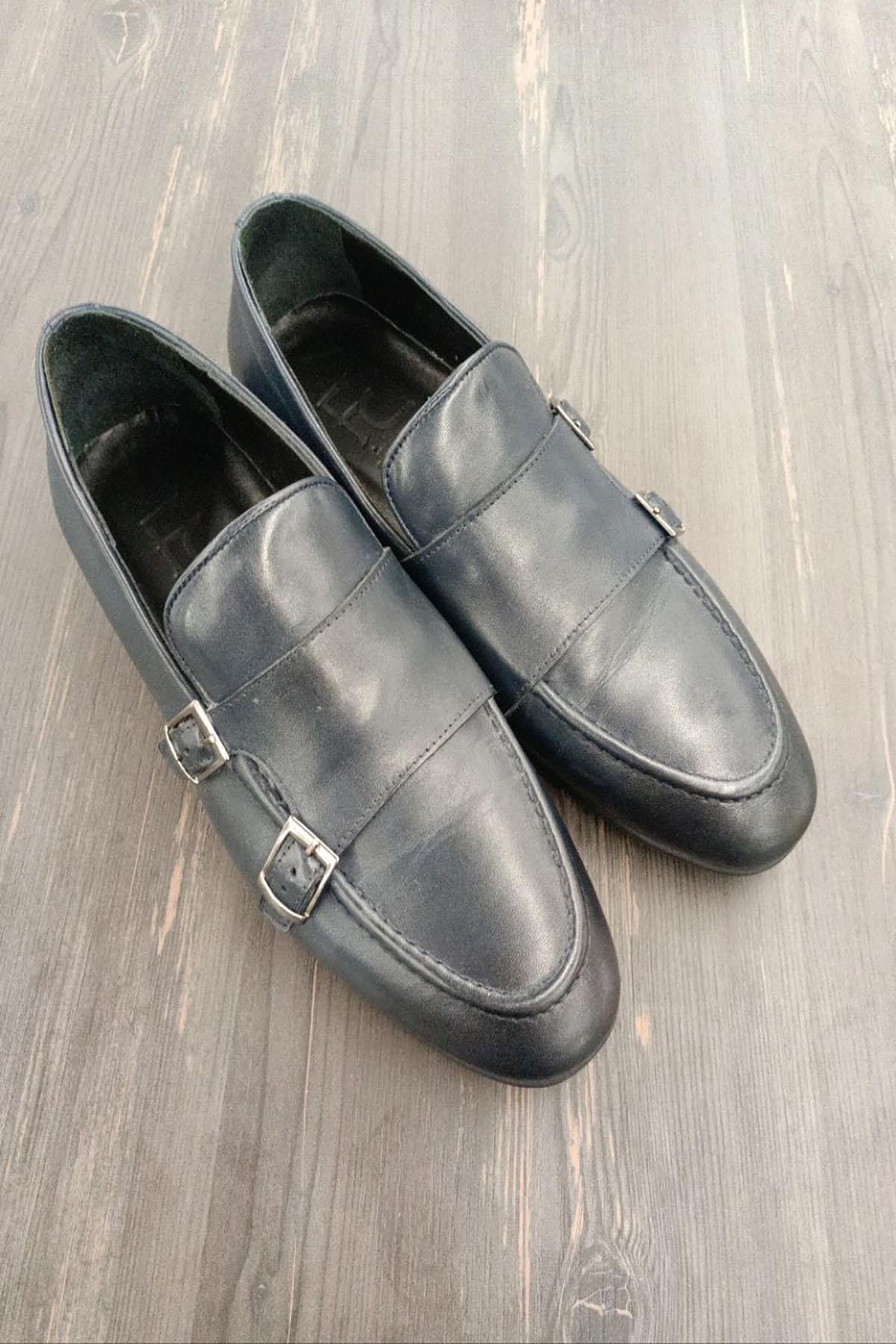 NAVY BLUE BUCKLE LEATHER SHOES