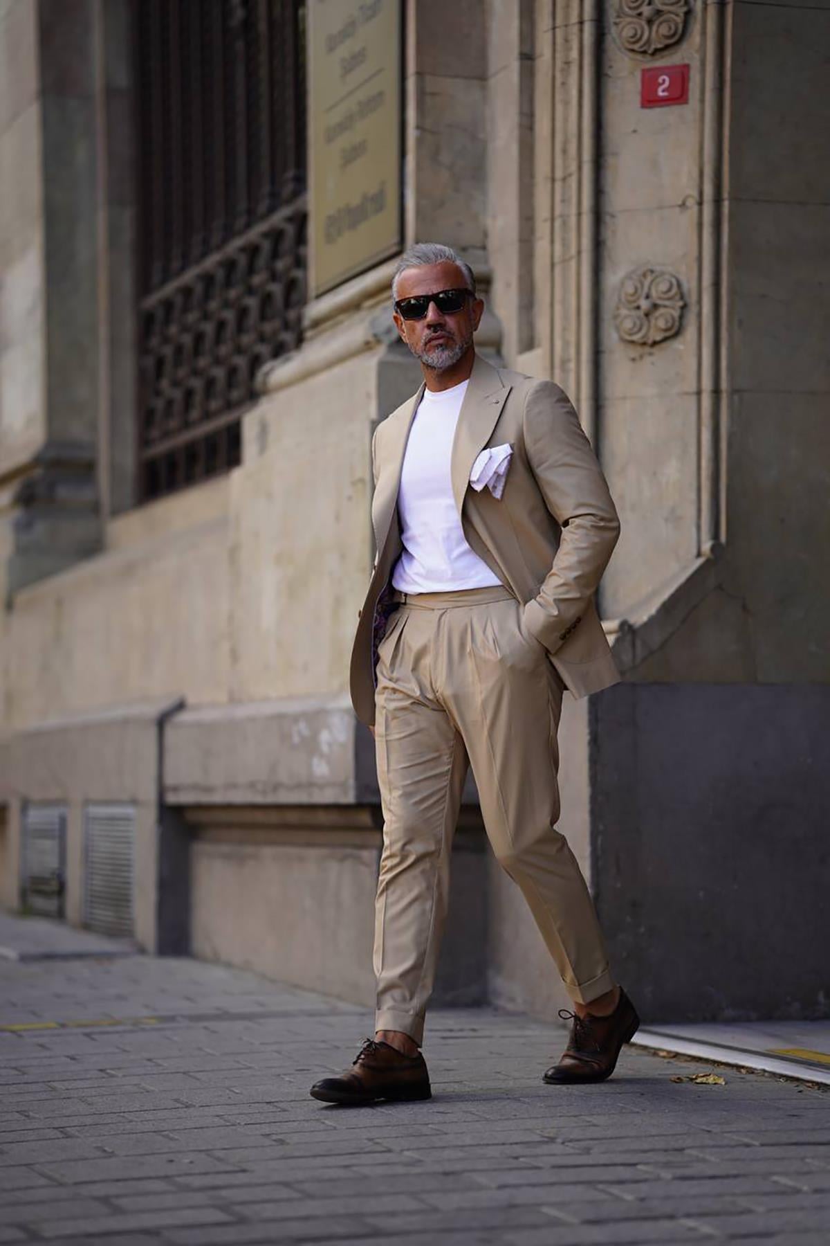 PLEATED SUIT WITH BAG POCKET PANTS