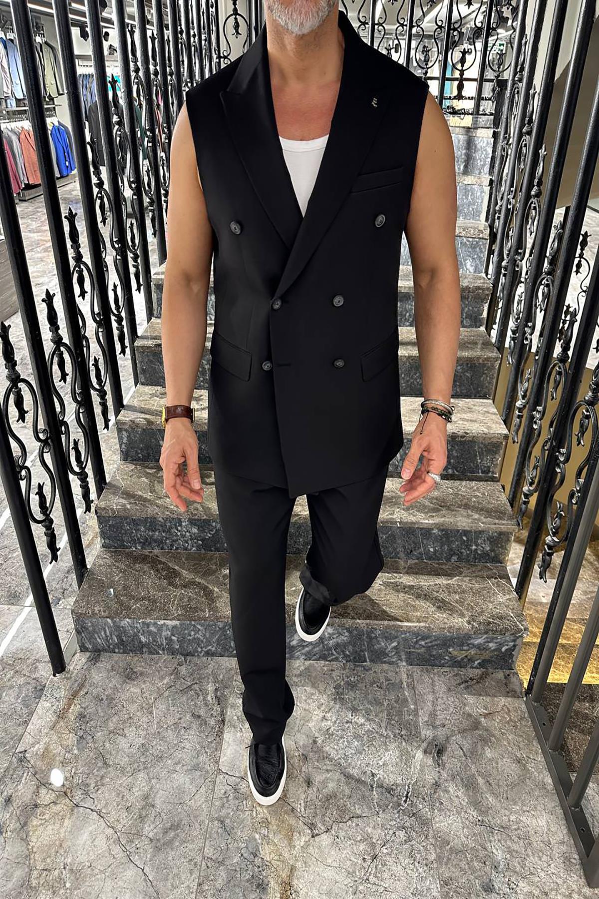 SLEEVELESS SUIT