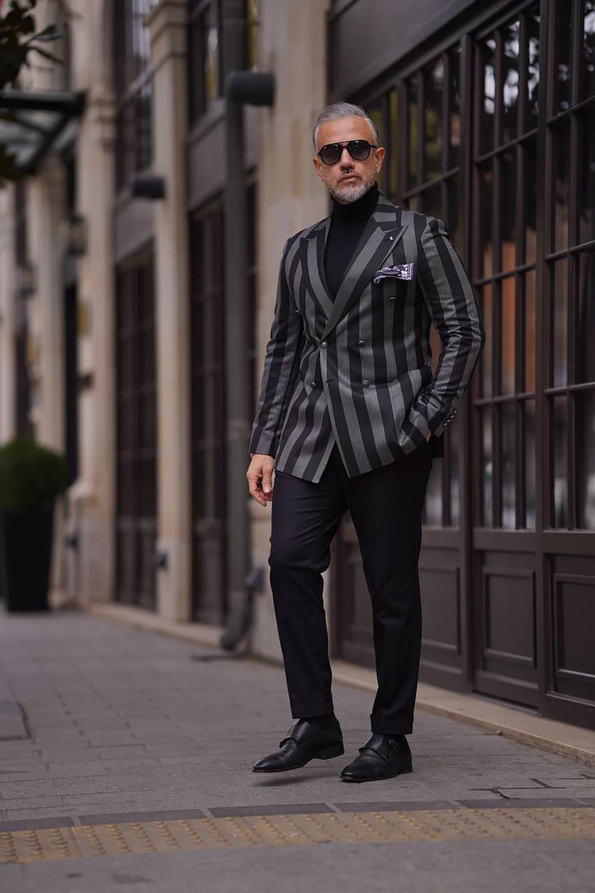 STRIPED BLAZER WITH BAG POCKETS