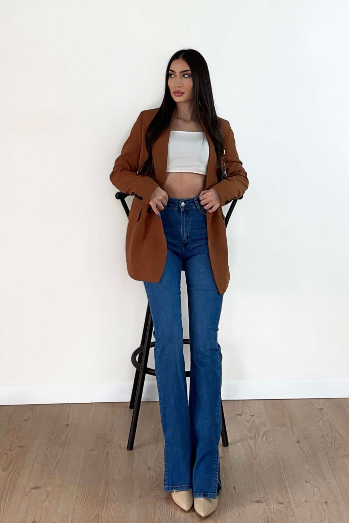 KOYU YIRTMAÇ DETAYLI JEANS