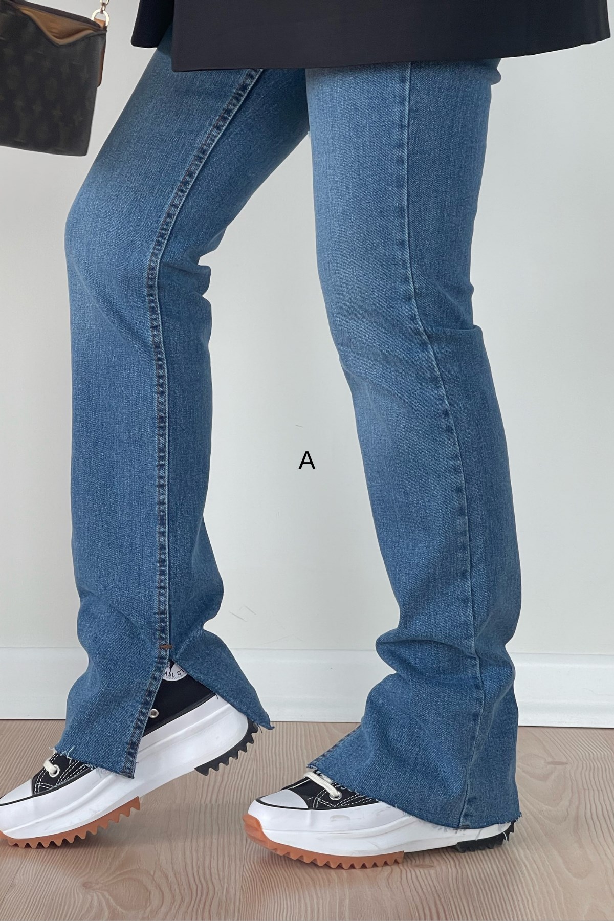 KOYU YIRTMAÇLI - JEANS