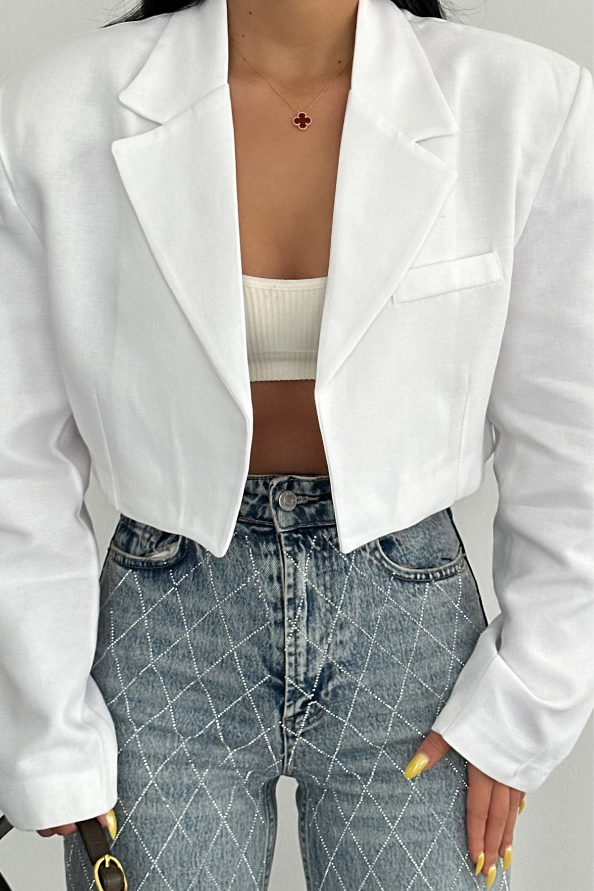PREMİUM BEYAZ KETEN CROP CEKET