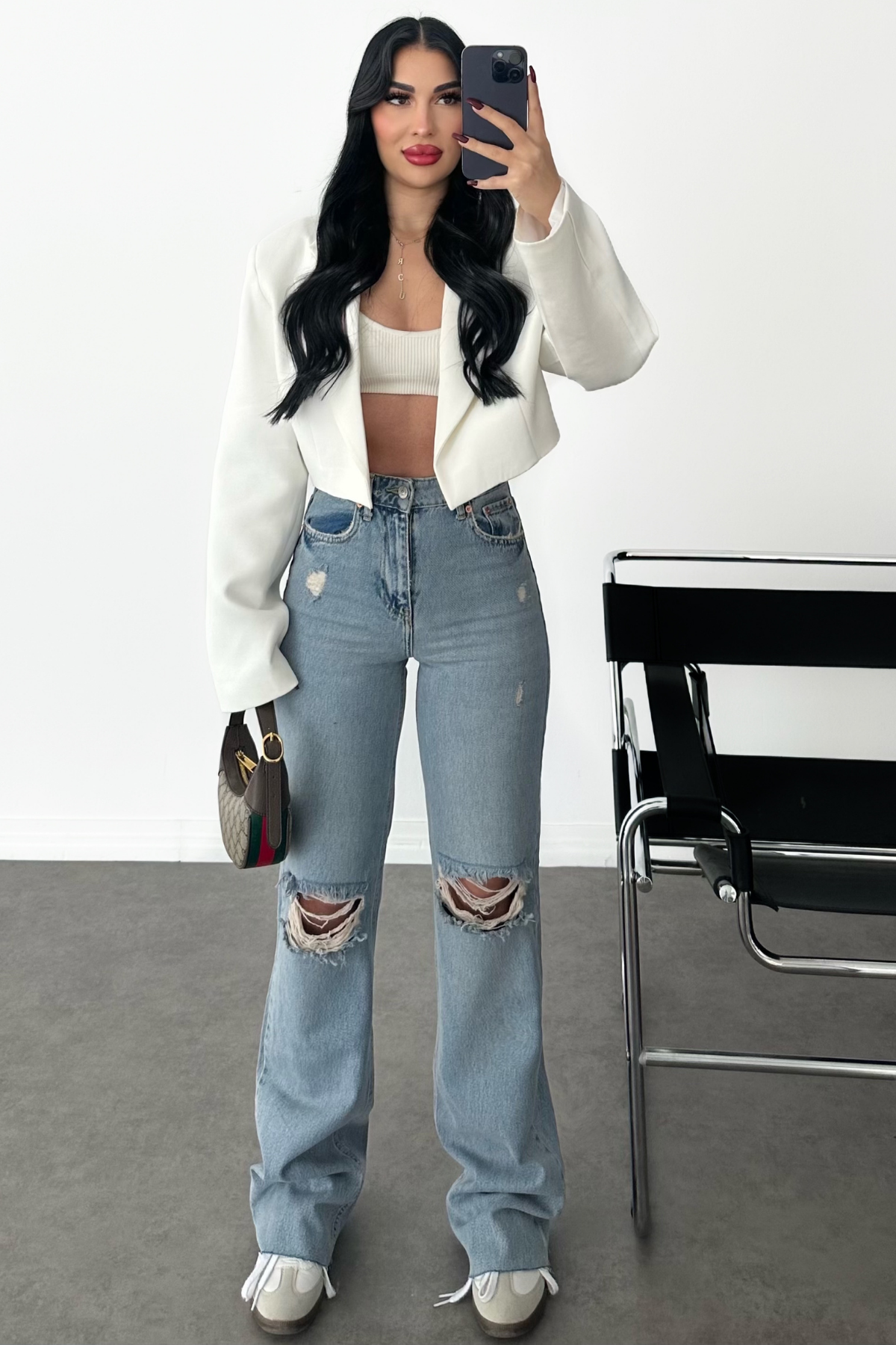PREMİUM DİZİ YIRTIK JENİA JEAN