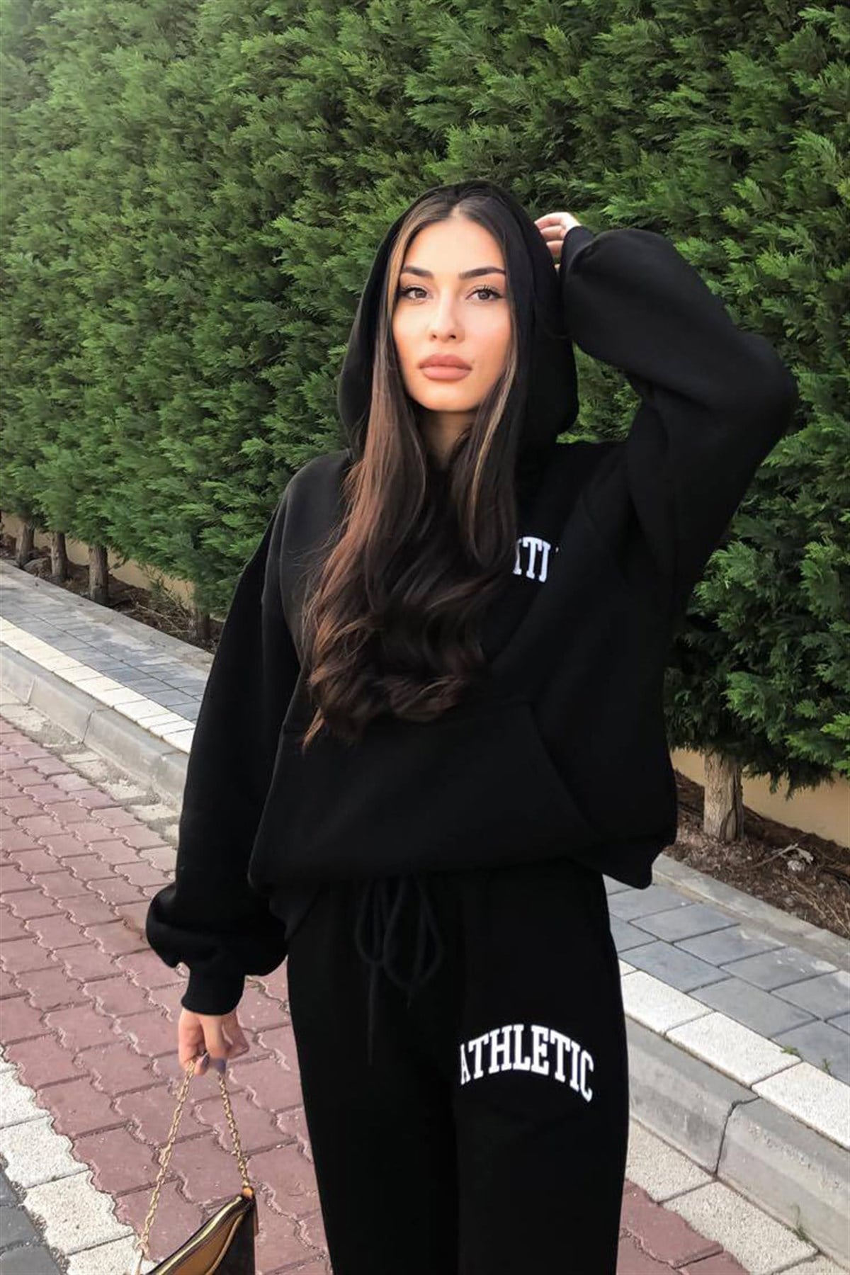 SİYAH KAPŞONLU SLİGHTLY TAKIM 
