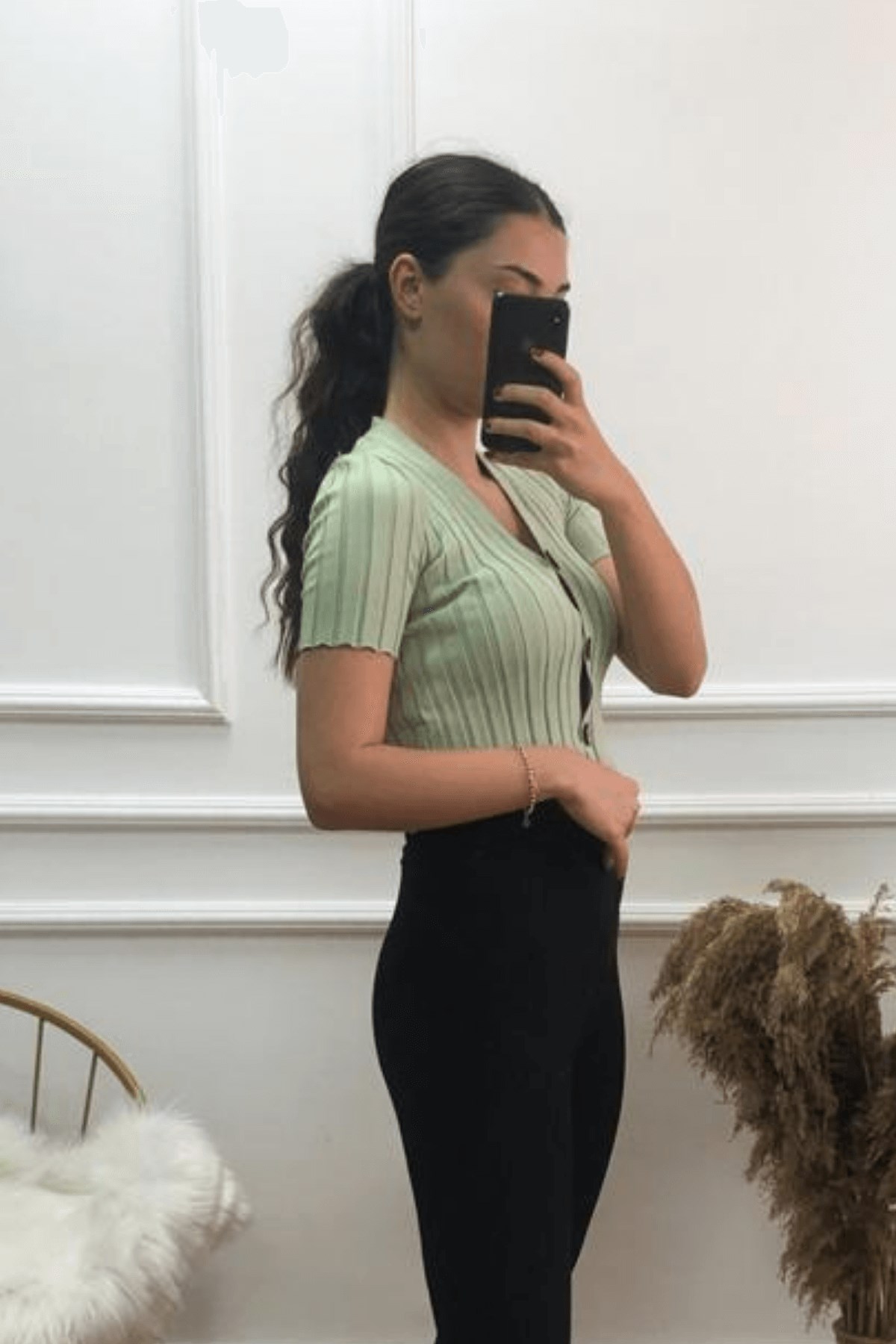 YEŞİL DÜĞMELİ CROP 