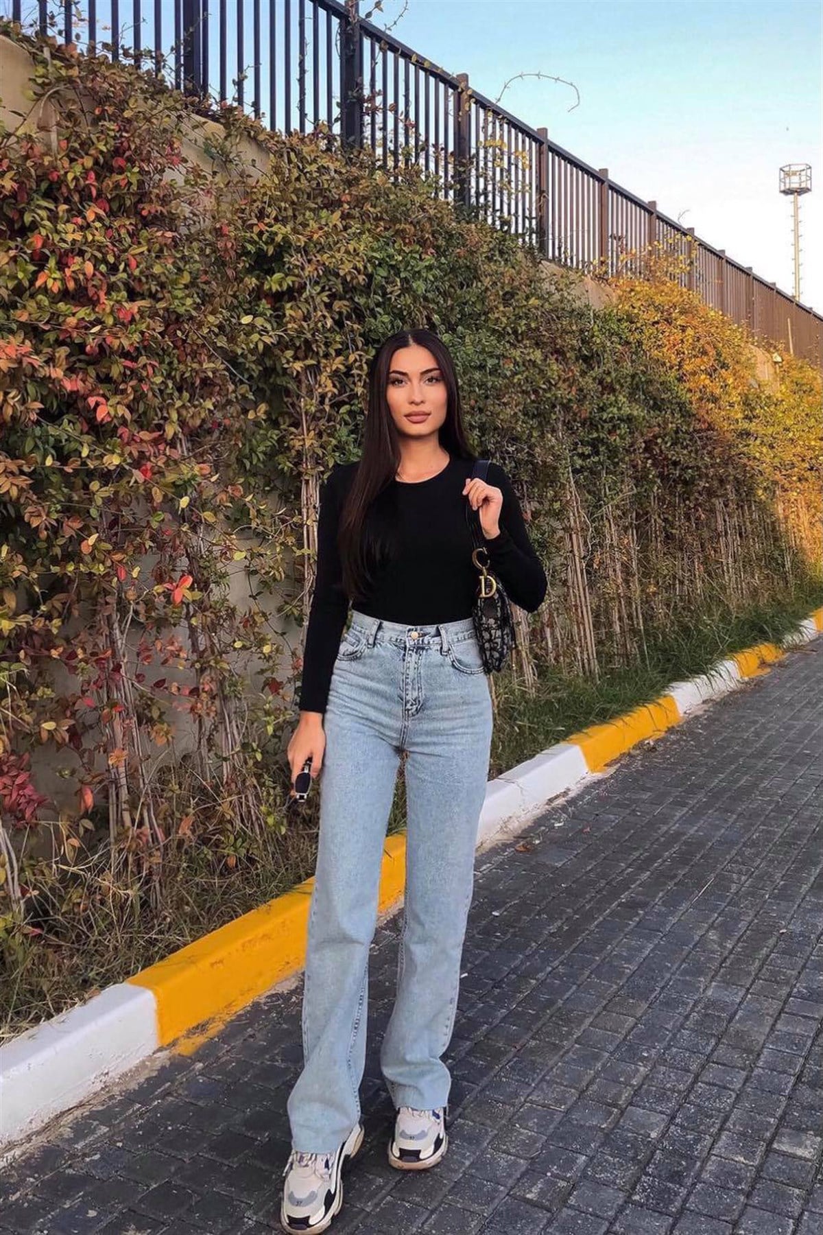 BUZ MAVİ  JEAN