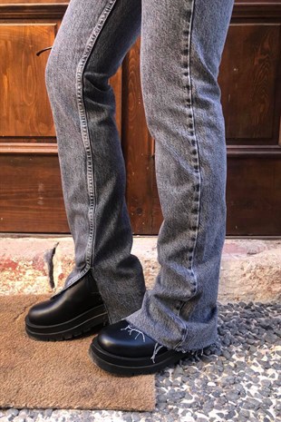 ANTRASİT PAÇASI YIRTMAÇLI JEAN