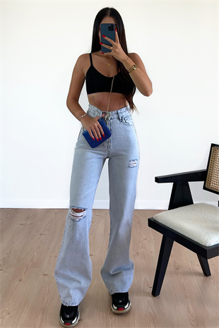 BUZ MAVİ RENK TEK DİZİ YIRTIK JEAN