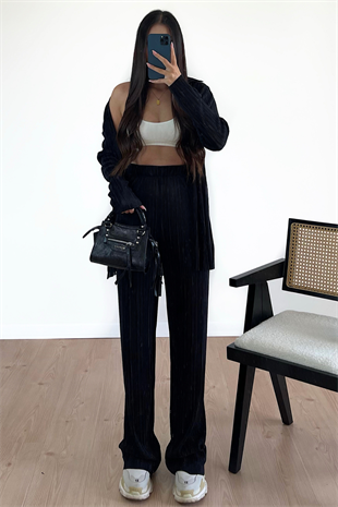 SİYAH PİLİSELİ TAKIM