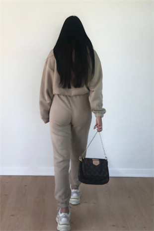 KAPÜŞONLU NUDE EŞOFMAN TAKIMI