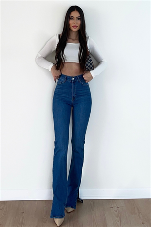 KOYU YIRTMAÇ DETAYLI JEANS