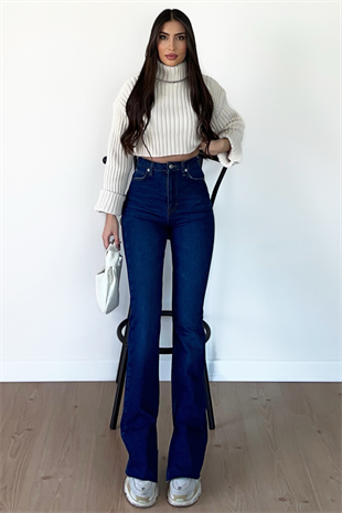 KOYU YIRTMAÇLI LİKRASIZ JEAN