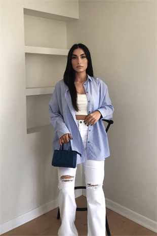 MAVİ ÇİZGİLİ GÖMLEK