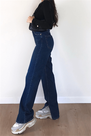 KOYU MAVİ YIRTMAÇLI JEAN