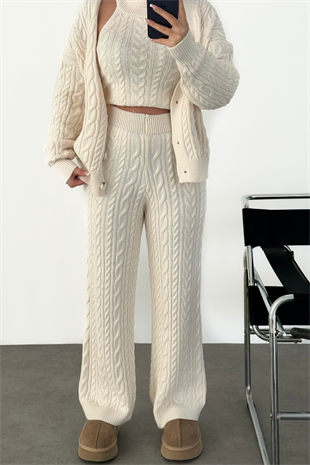 PREMİUM KREM RENK ÜÇLÜ TRİKO TAKIM