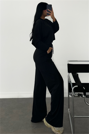 PREMİUM SİYAH RENK LESSY TAKIM