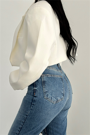PREMİUM YÜKSEK BEL KEMER DETAYLI MİD BLUE MOM JEAN